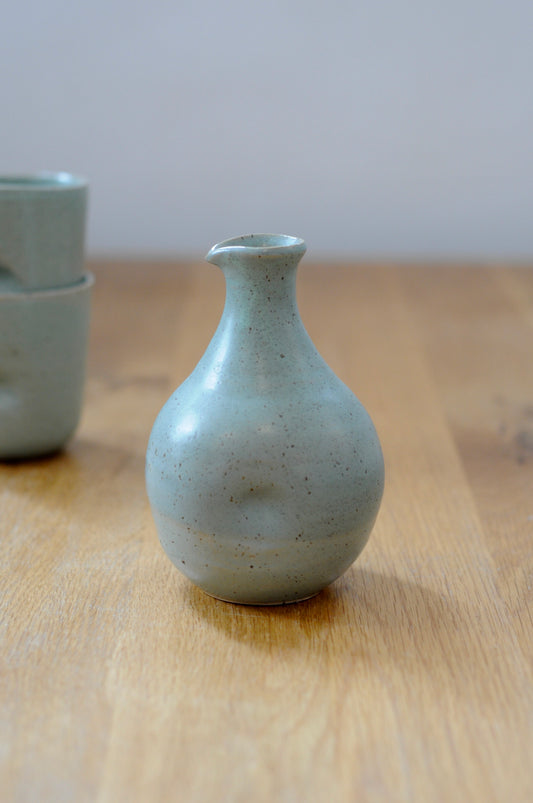 קנקן שמן זית ו/או סאקה