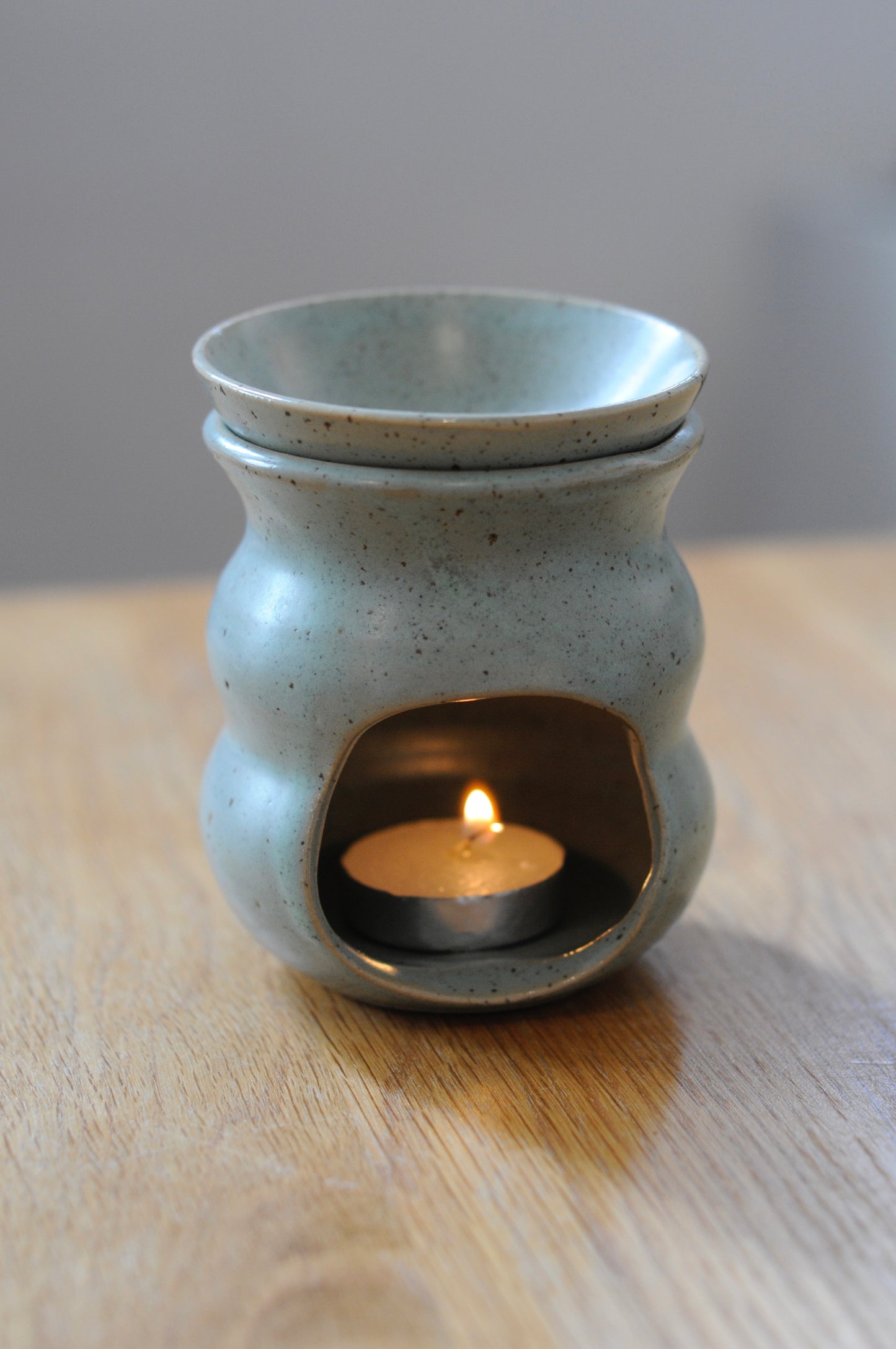 מבער שמנים אתריים