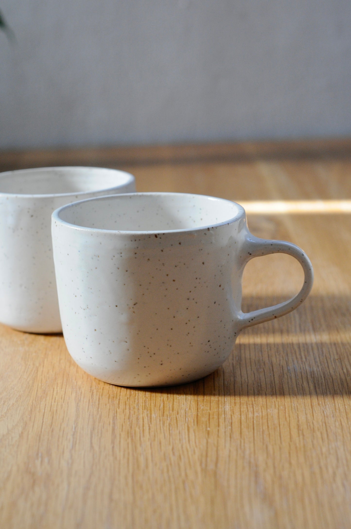 ספל קלאסי עם ידית - לבן