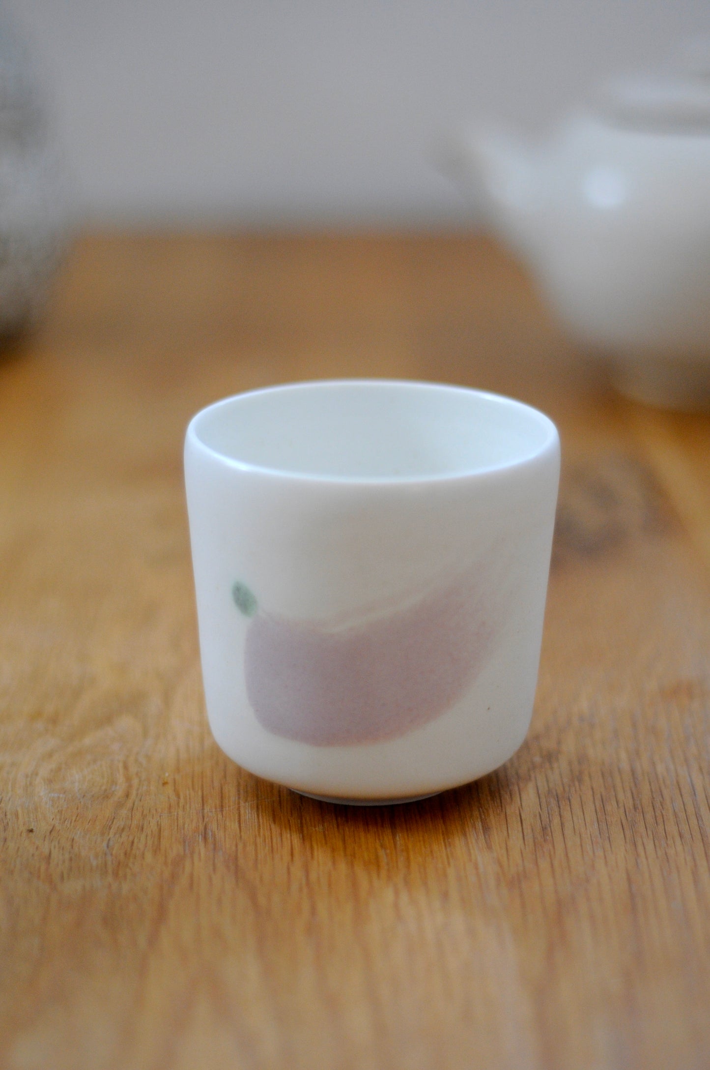 כוסות פורצלן עם משיכת גלזורה