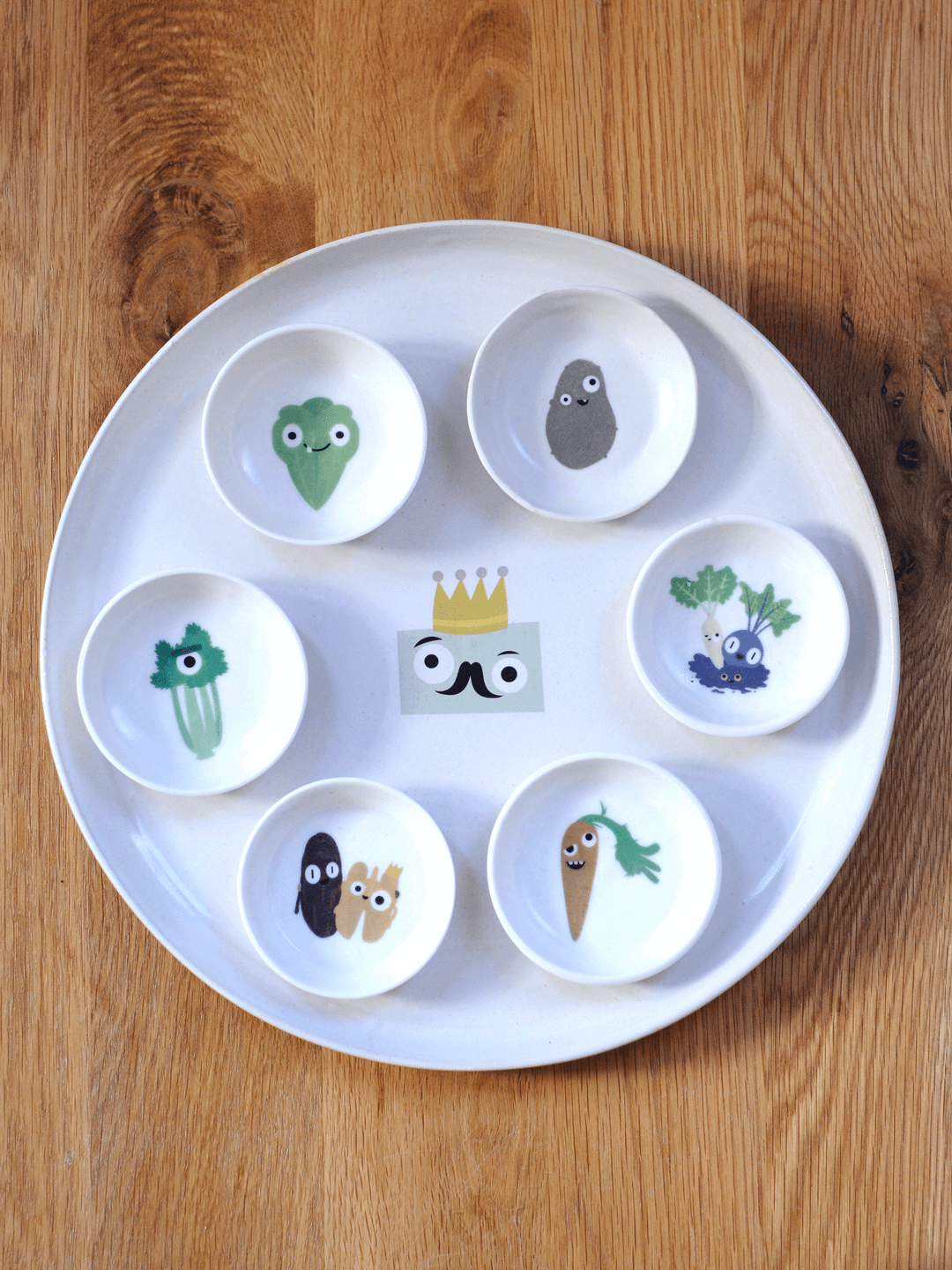 צלחת פסח מן הצומח